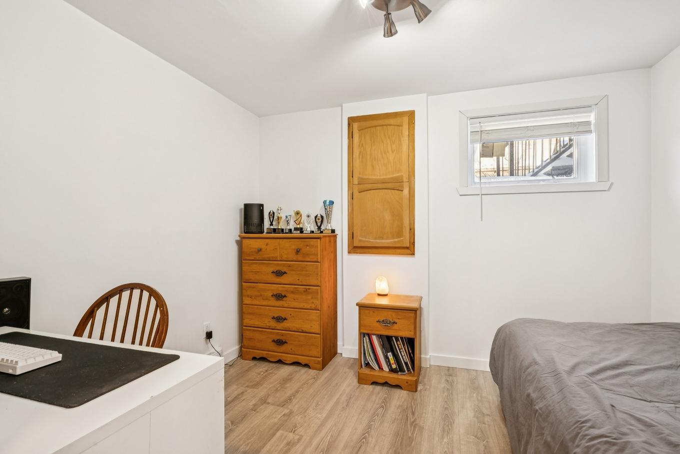 Bedroom - 6896 Boul. Julien-Bouthillier, Longueuil (Saint-Hubert), QC - Indoor