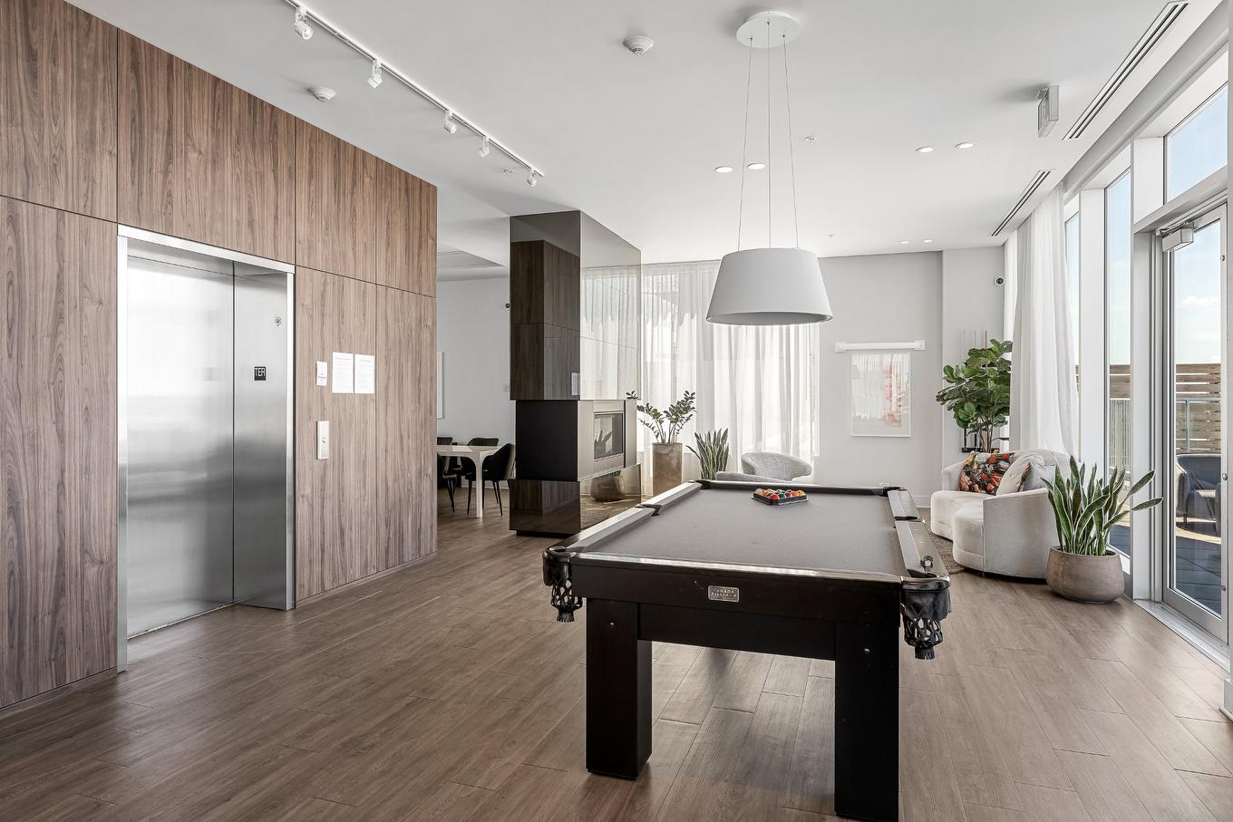 Salle communautaire - Ph1107-5265 Av. De Courtrai, Montréal (Côte-Des-Neiges/Notre-Dame-De-Grâce), QC - Indoor Photo Showing Other Room