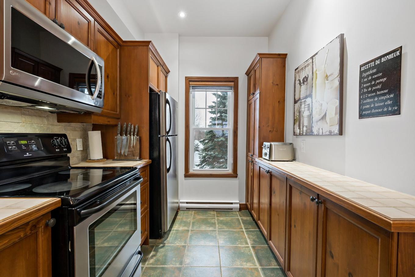 Cuisine - 5-185 Rue Du Mont-Plaisant, Mont-Tremblant, QC - Indoor Photo Showing Kitchen