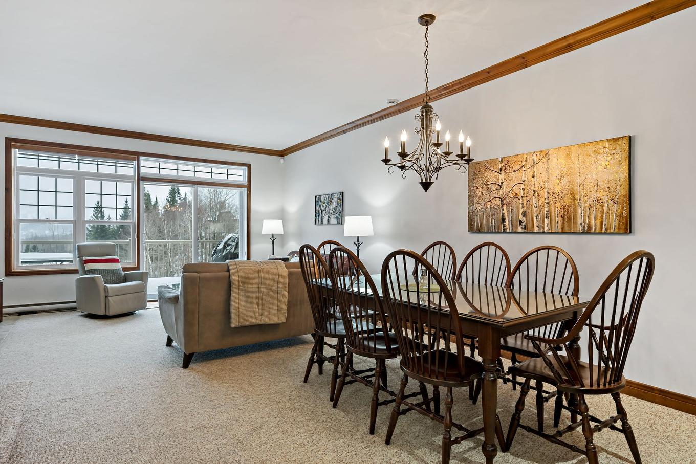 Salle à manger - 5-185 Rue Du Mont-Plaisant, Mont-Tremblant, QC - Indoor Photo Showing Dining Room