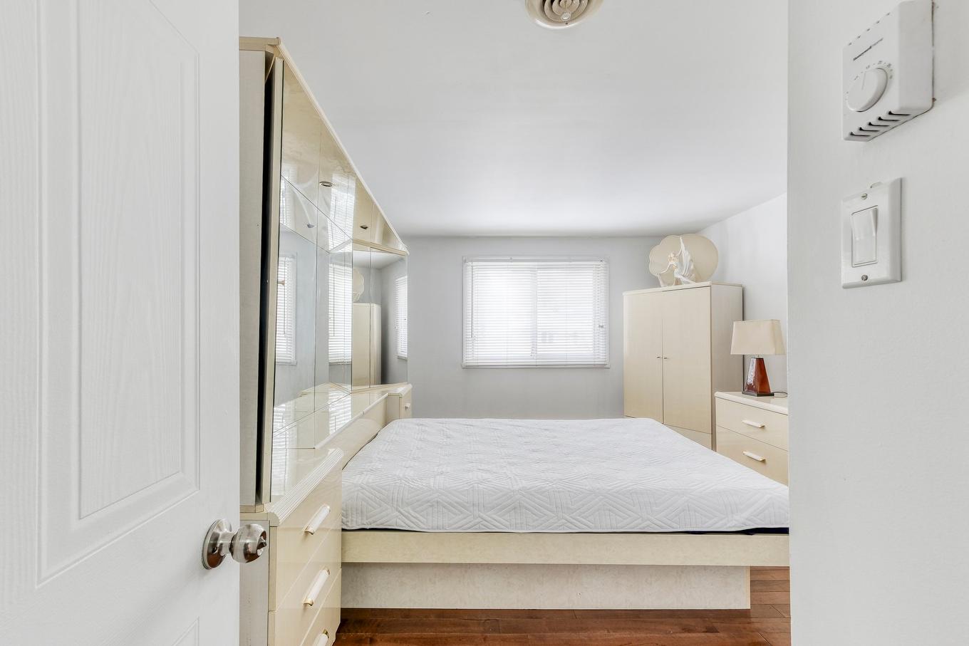 Primary bedroom - 3691 Rue Jovette, Laval (Fabreville), QC - Indoor Photo Showing Bedroom