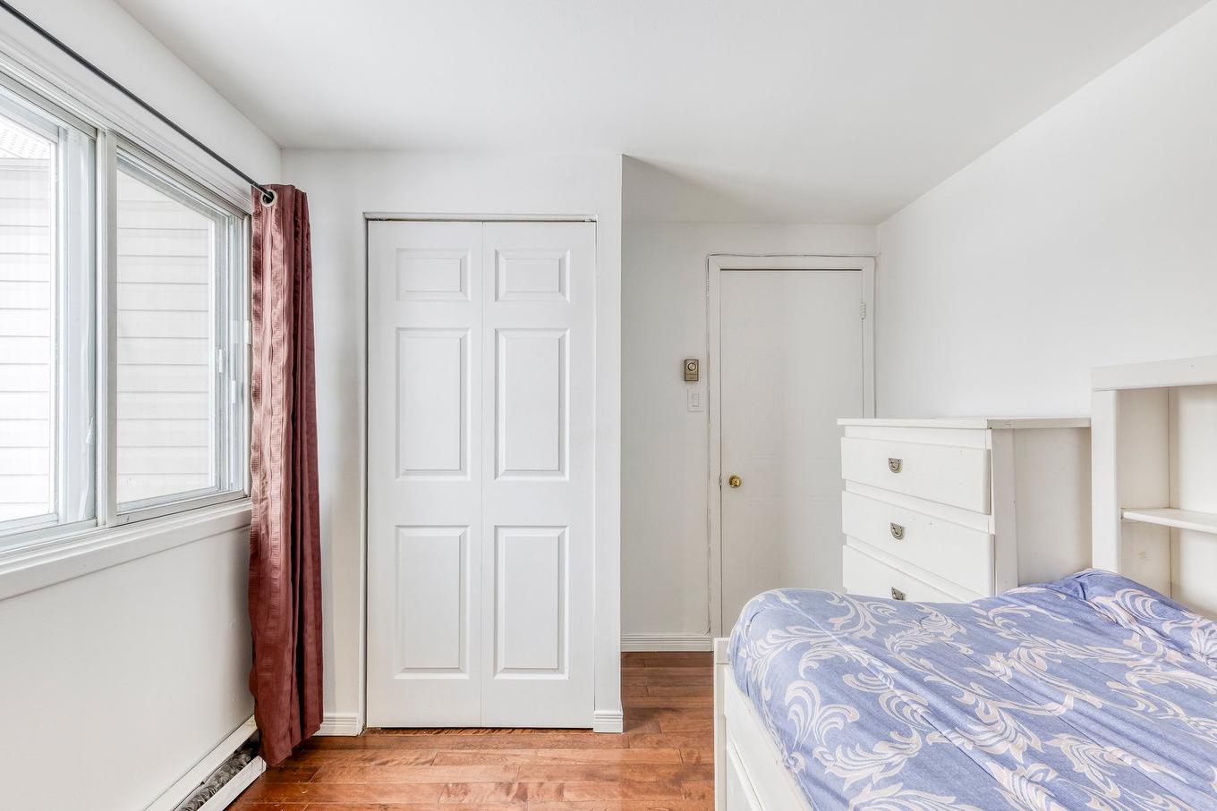 Bedroom - 3691 Rue Jovette, Laval (Fabreville), QC - Indoor Photo Showing Bedroom