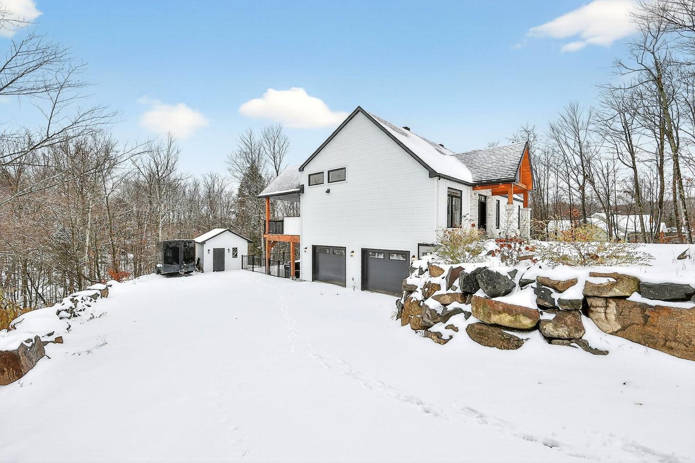 Façade - 62 Rue Monette, Saint-Hippolyte, QC - Outdoor