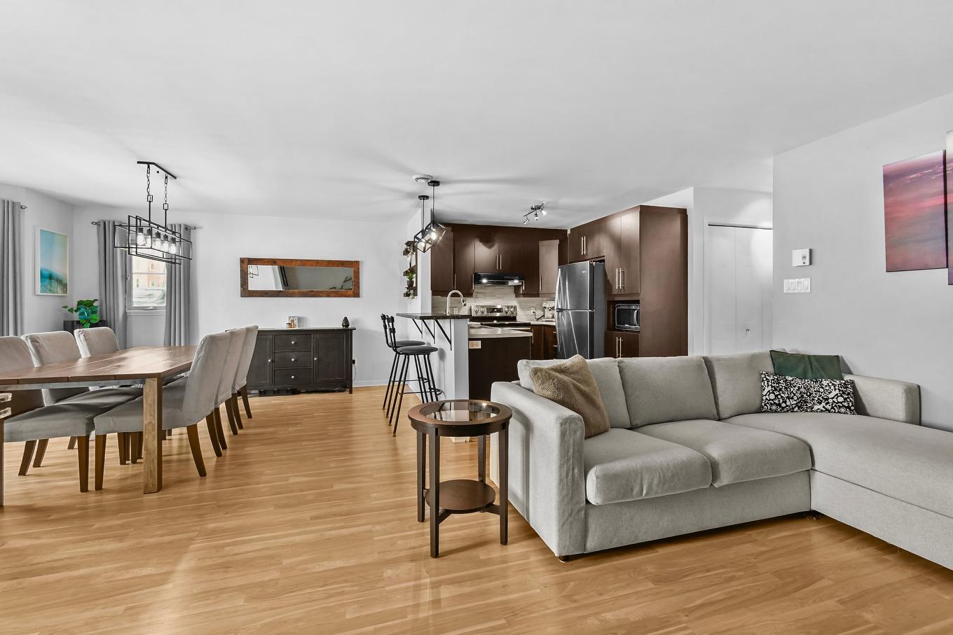 Overall view - 1420 Rue Émerie, Longueuil (Saint-Hubert), QC - Indoor Photo Showing Other Room