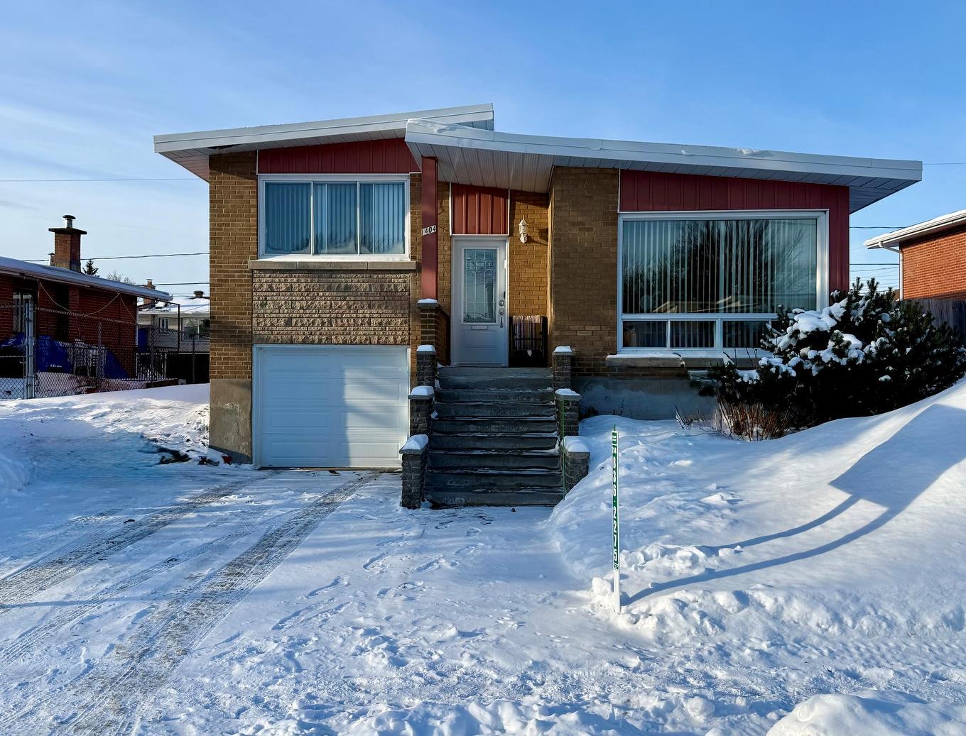 Frontage - 1404 Boul. Élisabeth, Laval (Chomedey), QC - Outdoor