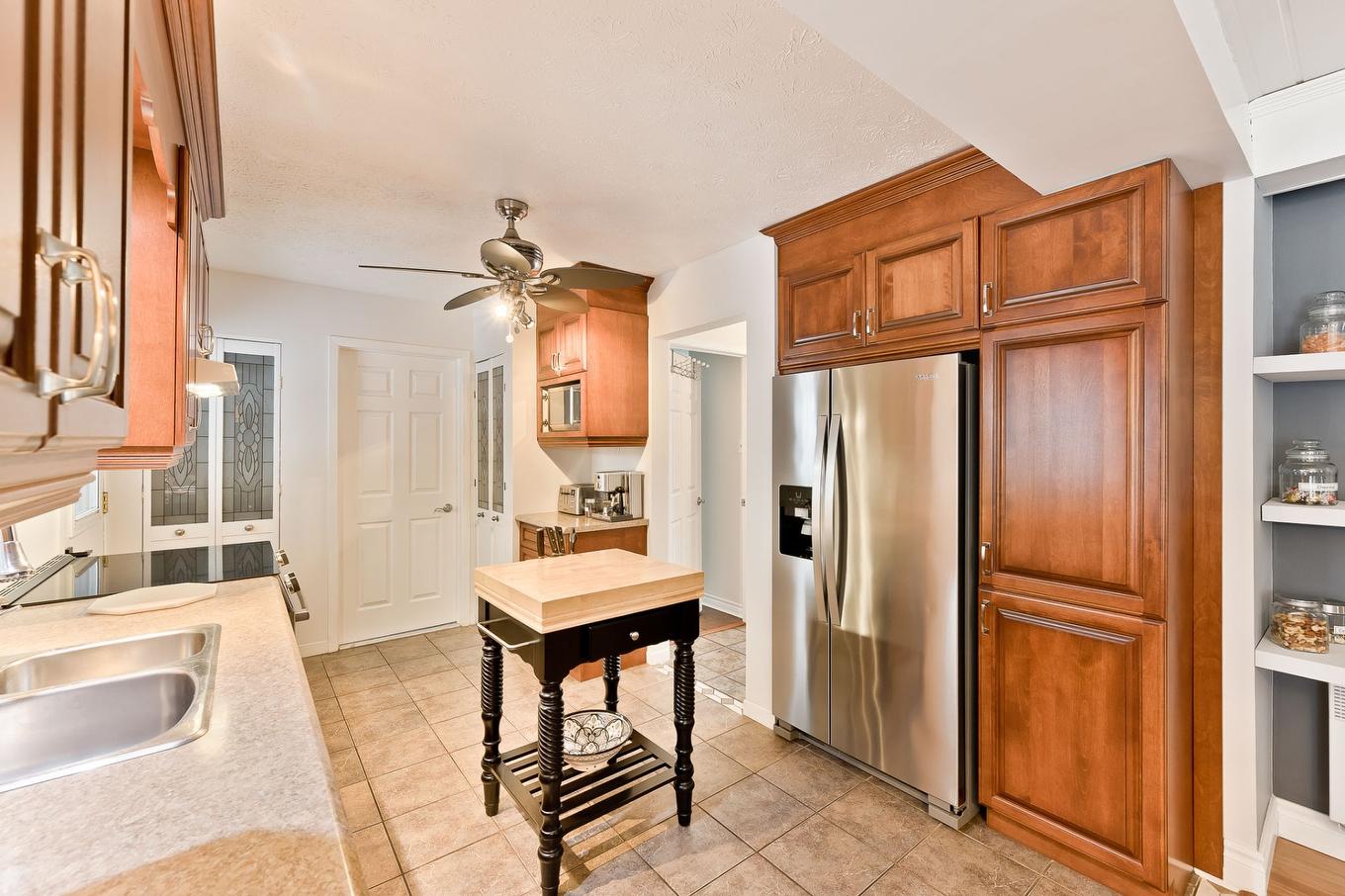 Cuisine - 2186 Rue Normand, Sherbrooke (Fleurimont), QC - Indoor Photo Showing Kitchen With Double Sink