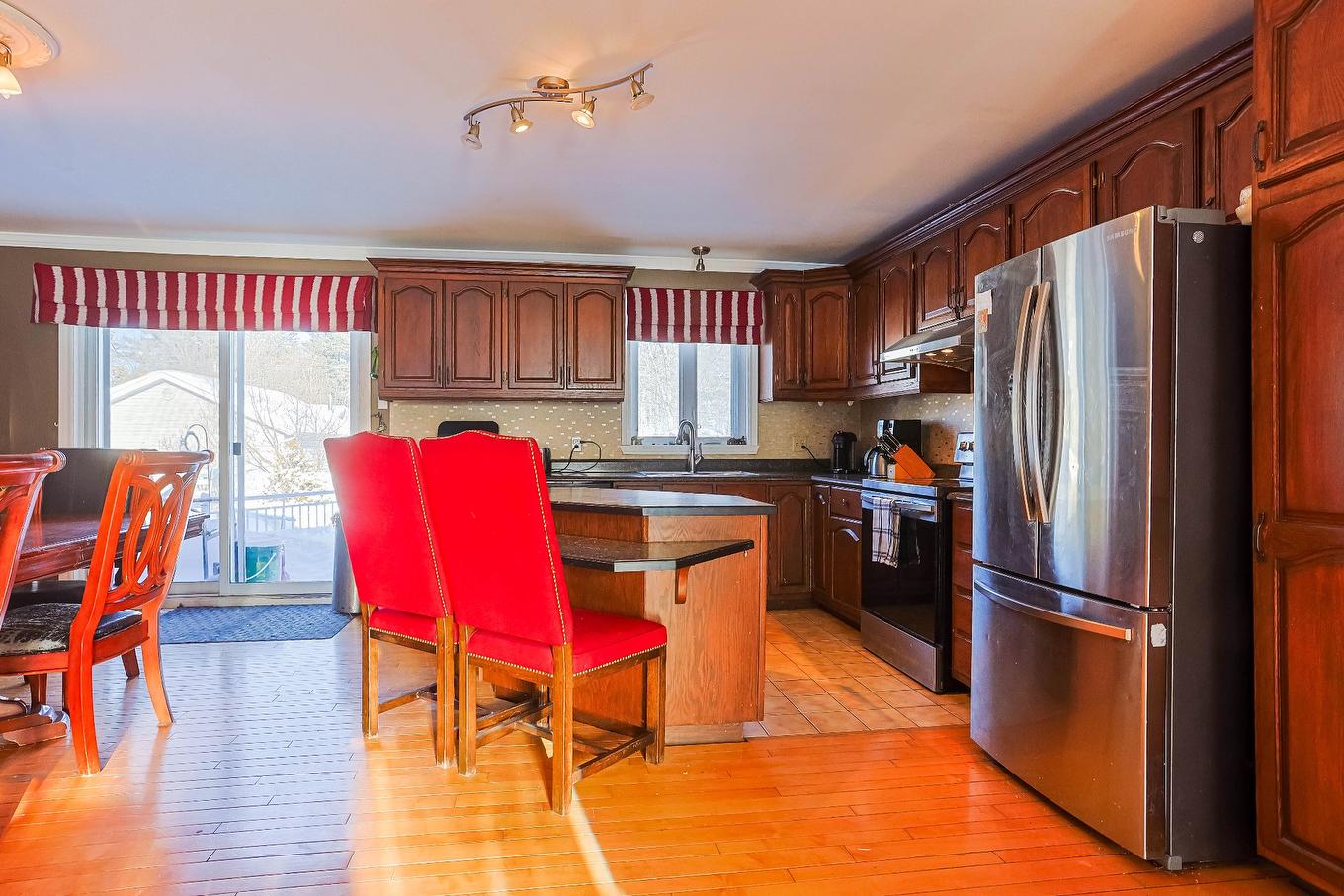 Cuisine - 9490 Rue Foreman, Trois-Rivières, QC - Indoor Photo Showing Kitchen