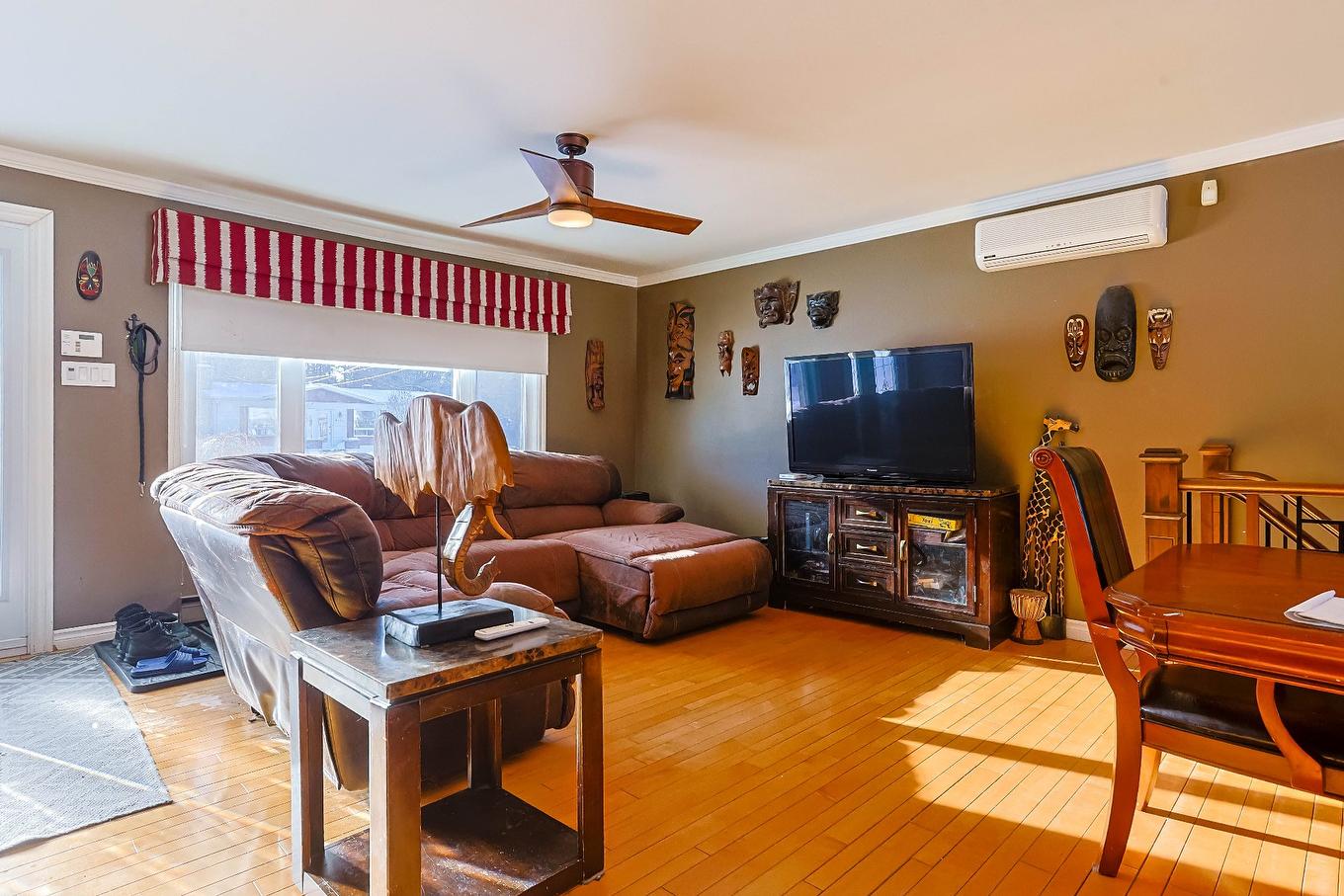 Salon - 9490 Rue Foreman, Trois-Rivières, QC - Indoor Photo Showing Living Room