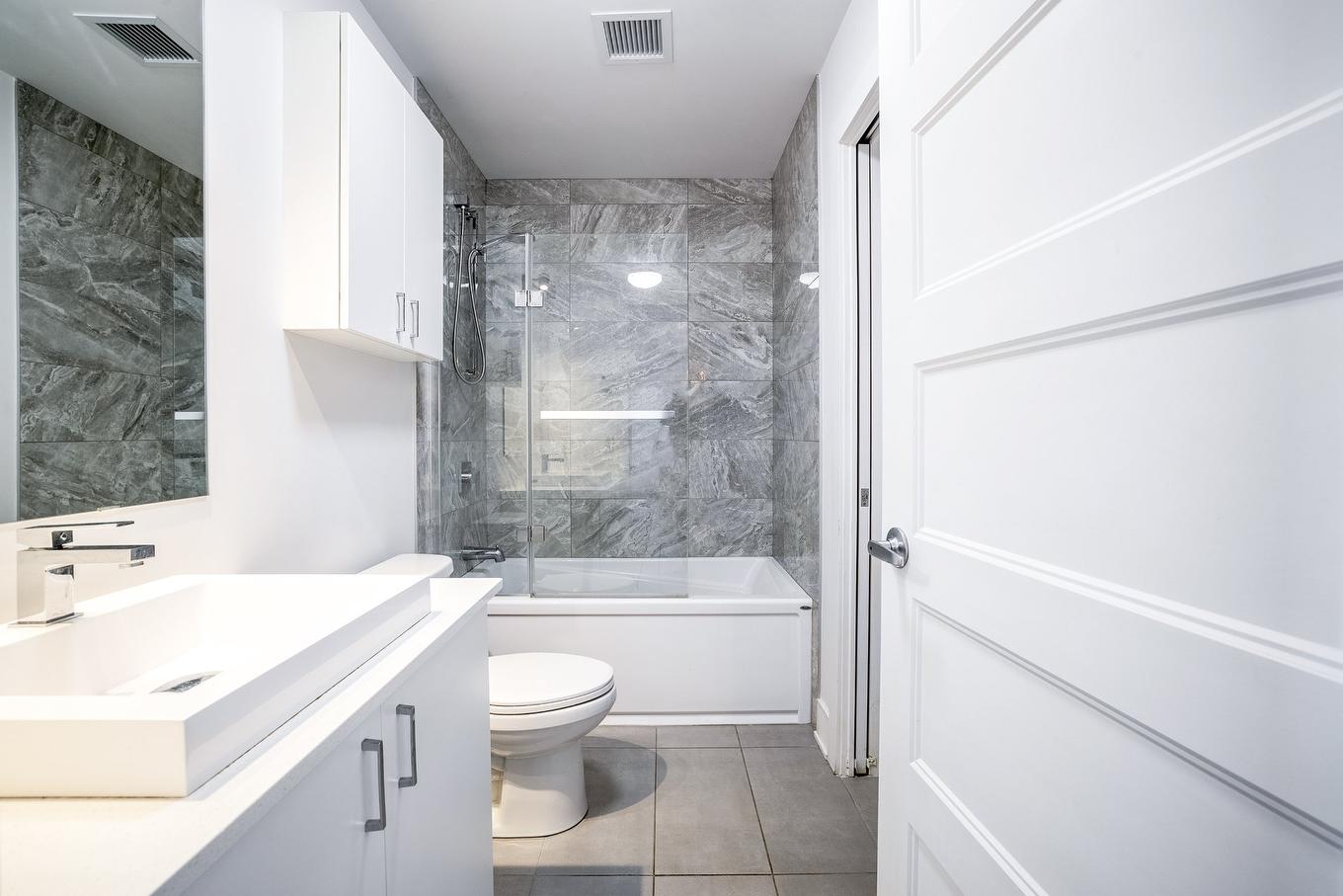 Salle de bains - 402-3950 Rue Sherbrooke E., Montréal (Mercier/Hochelaga-Maisonneuve), QC - Indoor Photo Showing Bathroom