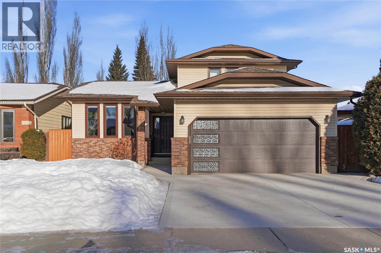 215 Wickenden Crescent, Saskatoon, SK - Outdoor