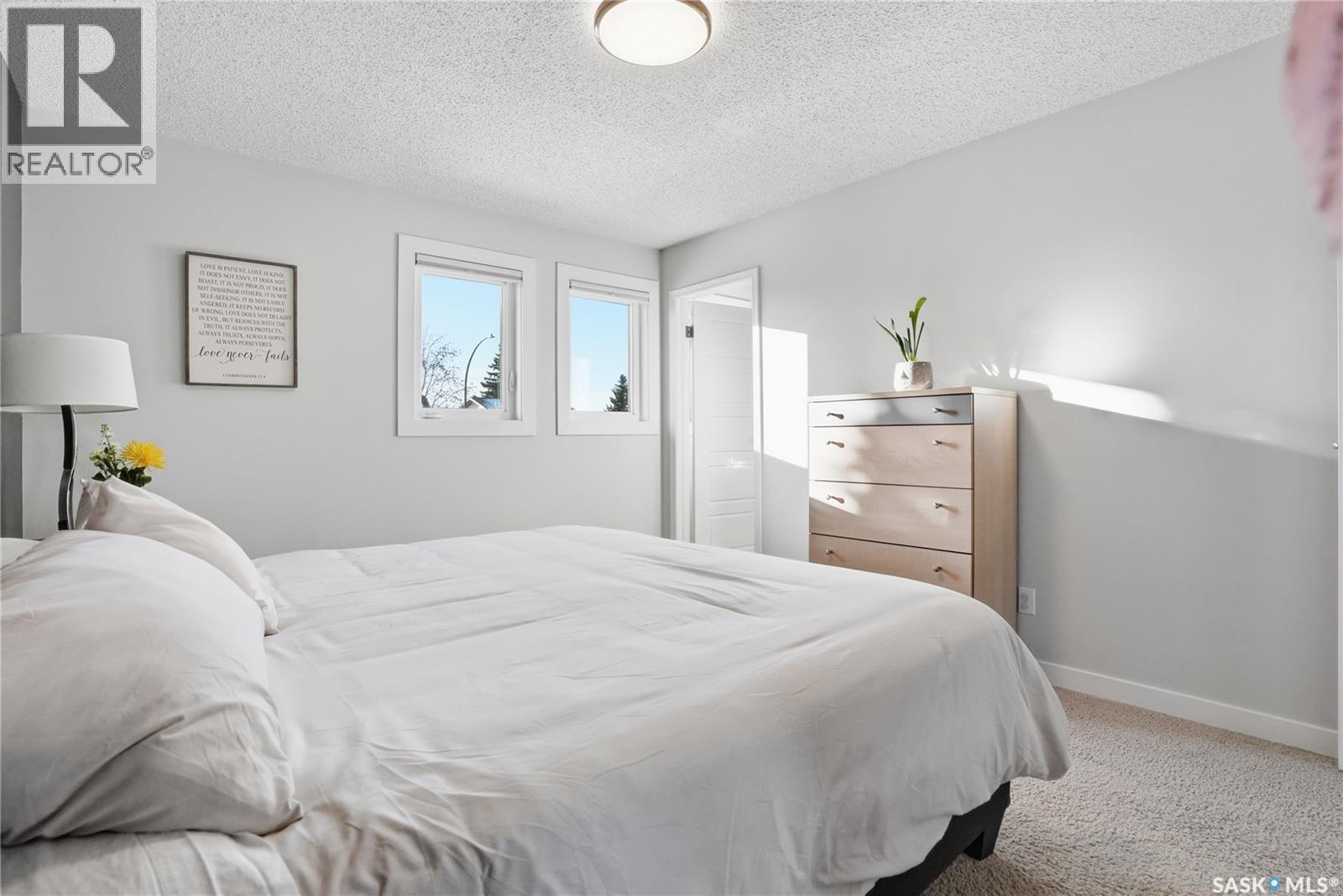 215 Wickenden Crescent, Saskatoon, SK - Indoor Photo Showing Bedroom