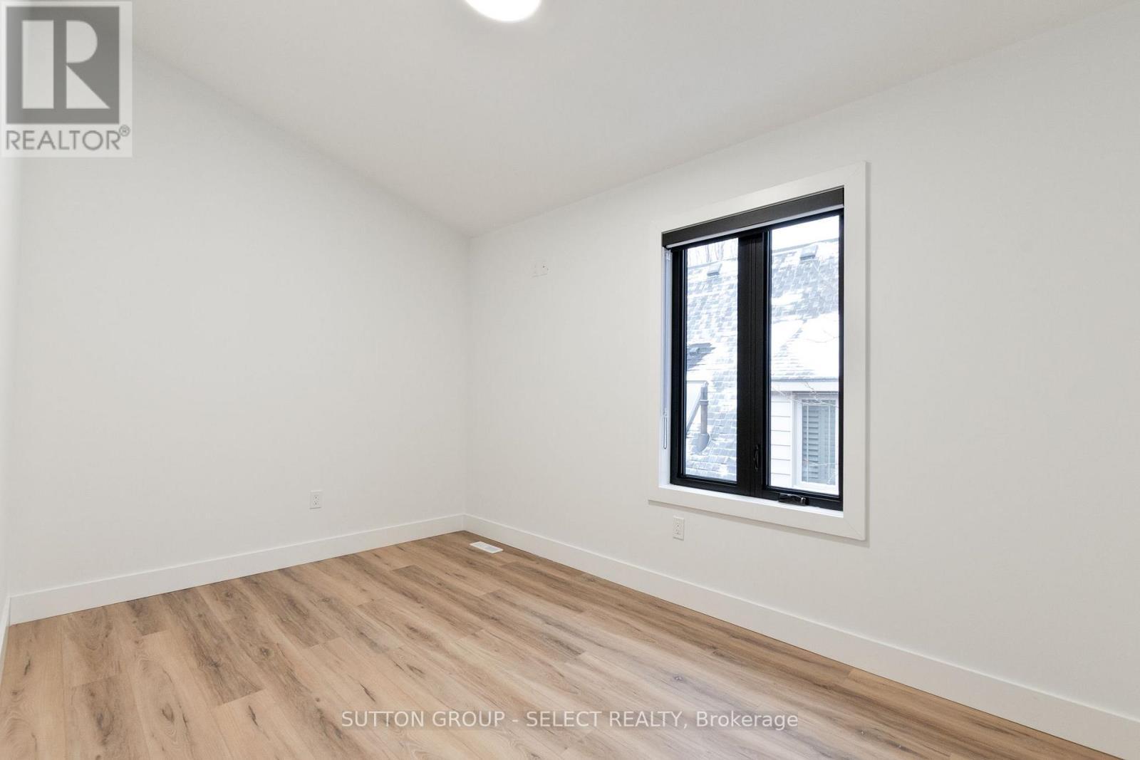 822 Maitland Street, London East (East B), ON - Indoor Photo Showing Other Room