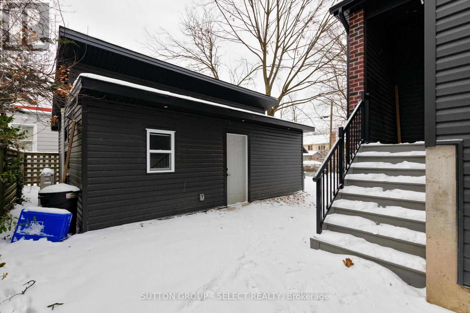 822 Maitland Street, London East (East B), ON - Outdoor With Exterior