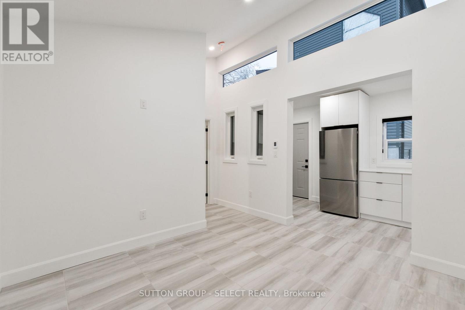 822 Maitland Street, London East (East B), ON - Indoor Photo Showing Other Room