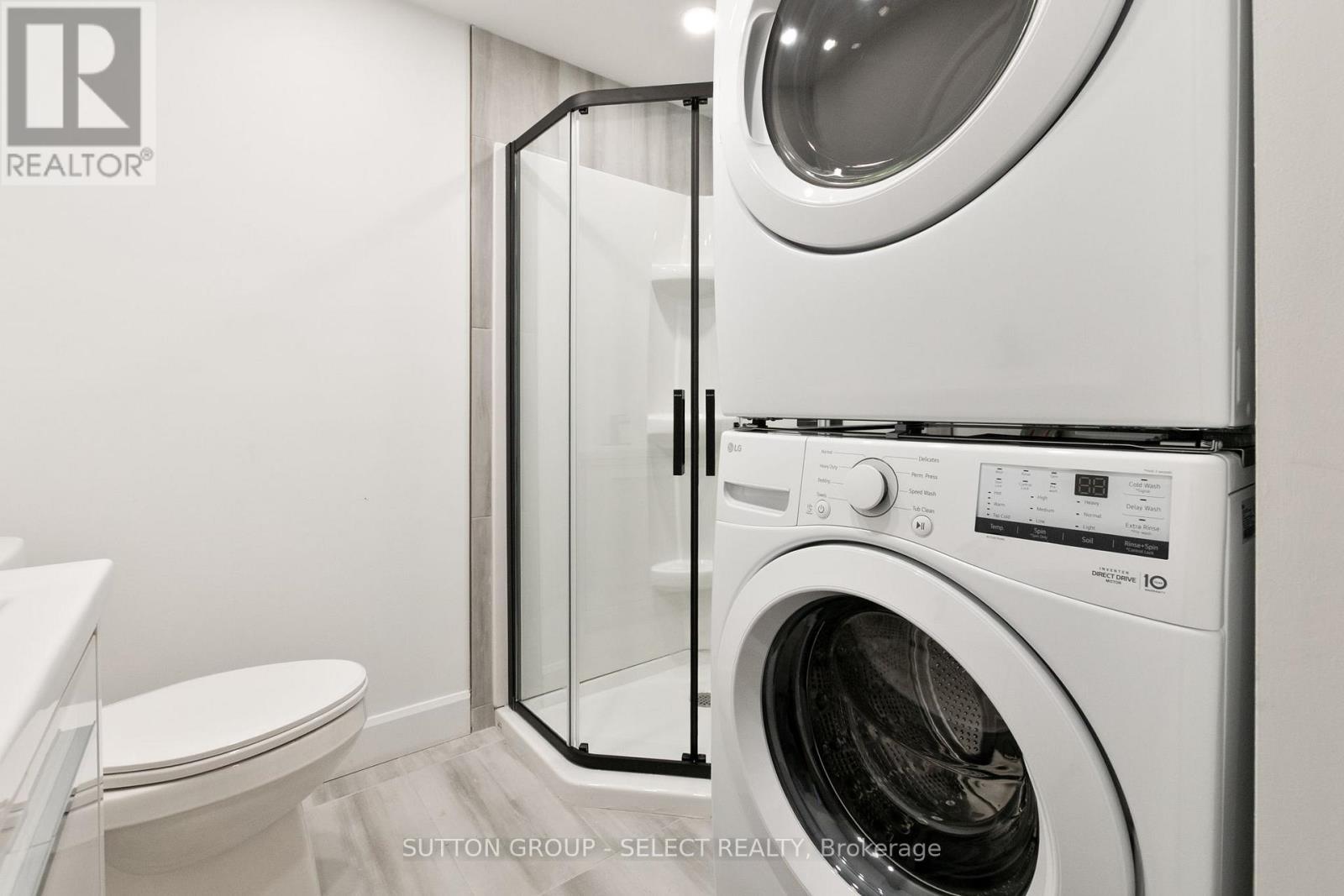 822 Maitland Street, London East (East B), ON - Indoor Photo Showing Laundry Room