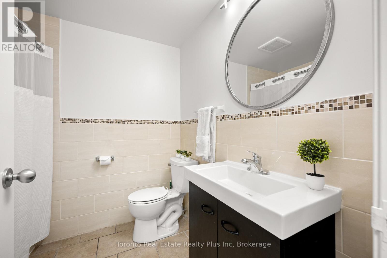 134 Pepperwood Crescent, Kitchener, ON - Indoor Photo Showing Bathroom