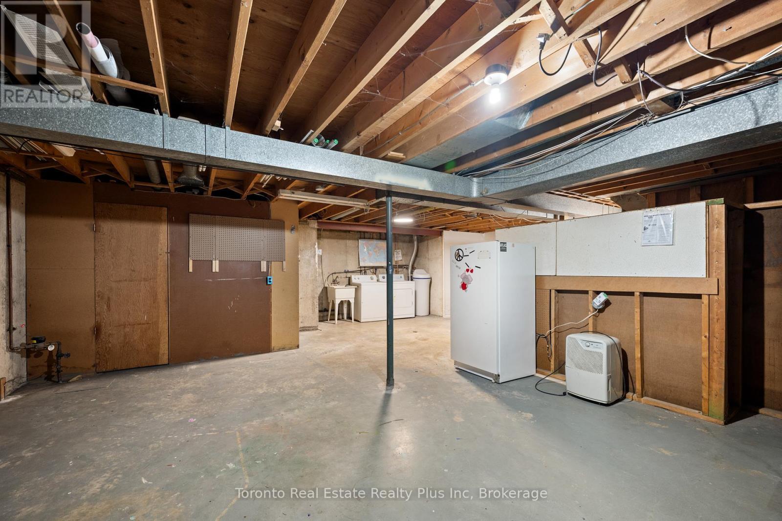 134 Pepperwood Crescent, Kitchener, ON - Indoor Photo Showing Basement