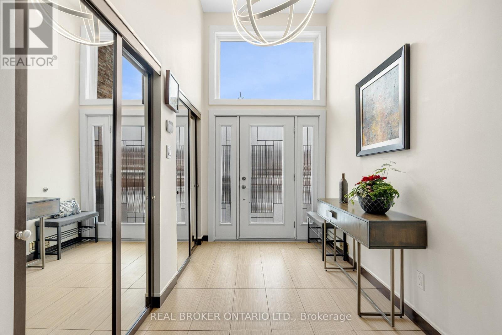 2212 Joanne Avenue, Ottawa, ON - Indoor Photo Showing Other Room