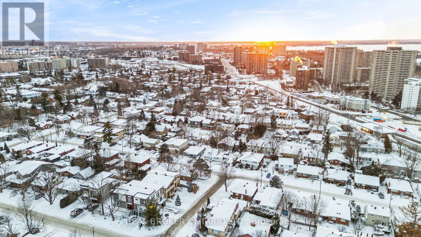 2212 Joanne Avenue, Ottawa, ON - Outdoor With View