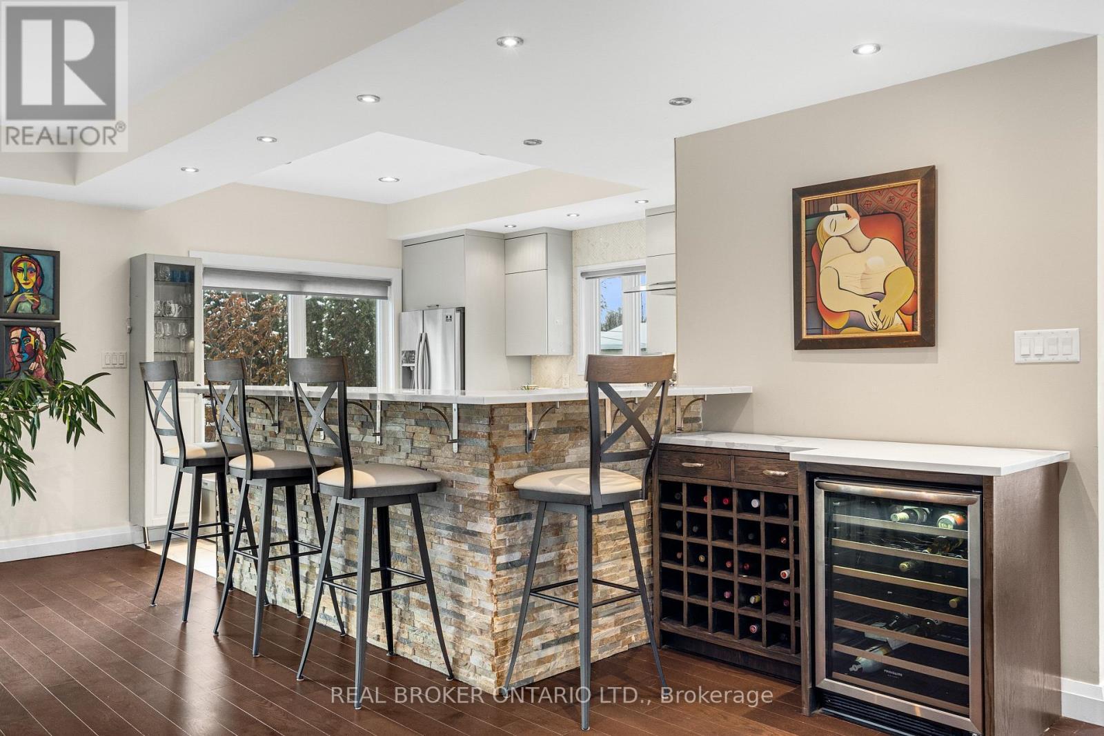 2212 Joanne Avenue, Ottawa, ON - Indoor