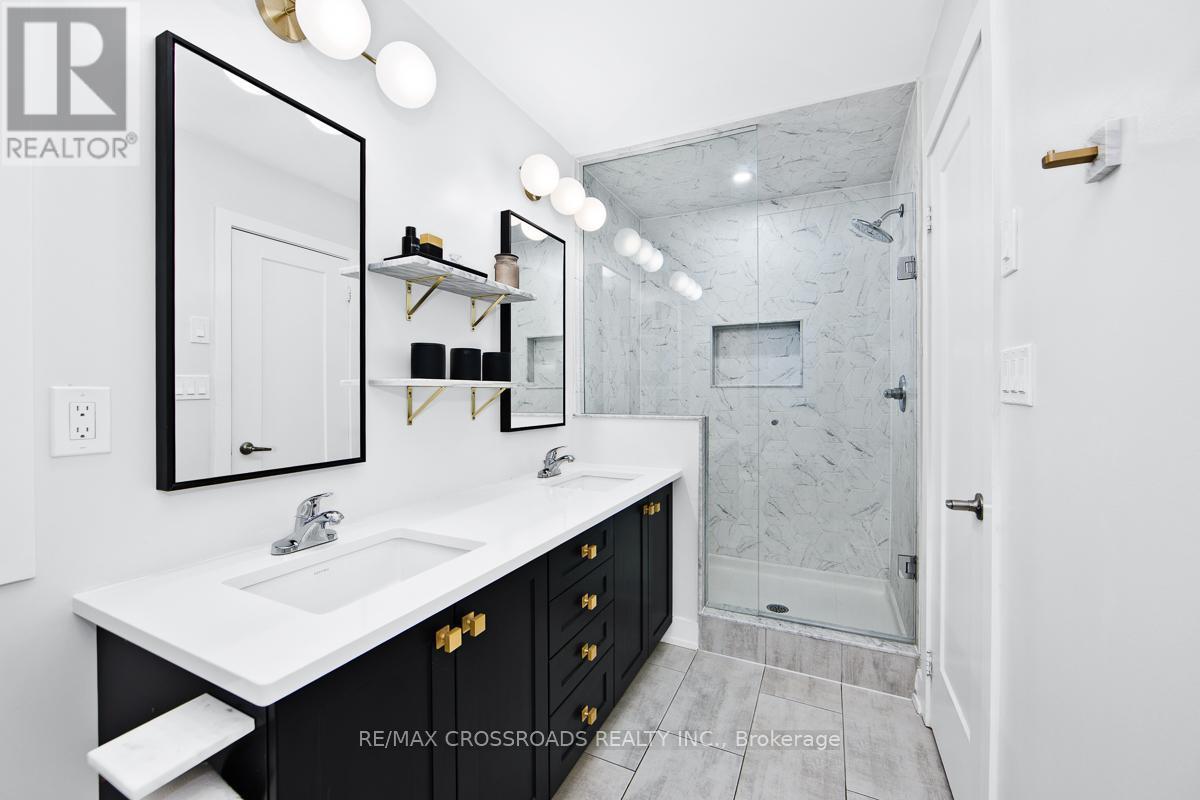 1367 Gull Crossing, Pickering, ON - Indoor Photo Showing Bathroom