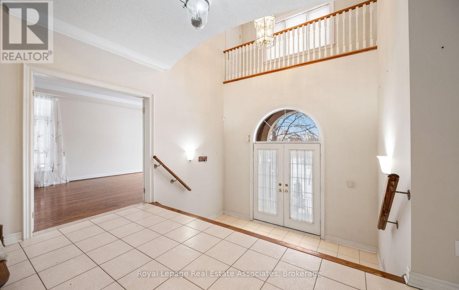 5278 Hilton Court, Mississauga, ON - Indoor Photo Showing Other Room