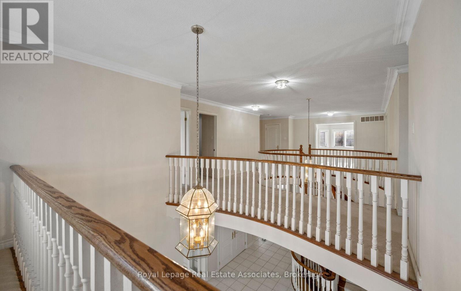 5278 Hilton Court, Mississauga, ON - Indoor Photo Showing Other Room