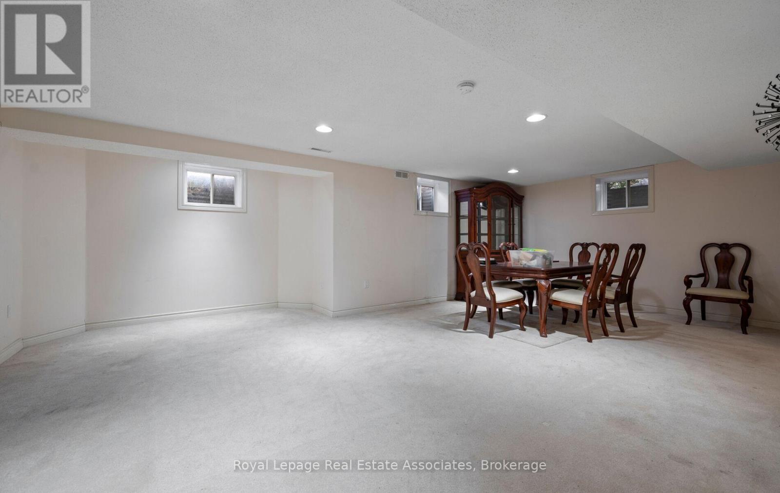 5278 Hilton Court, Mississauga, ON - Indoor Photo Showing Other Room