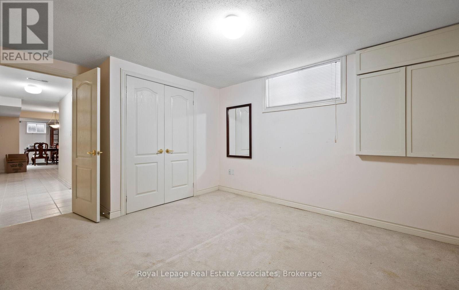 5278 Hilton Court, Mississauga, ON - Indoor Photo Showing Other Room