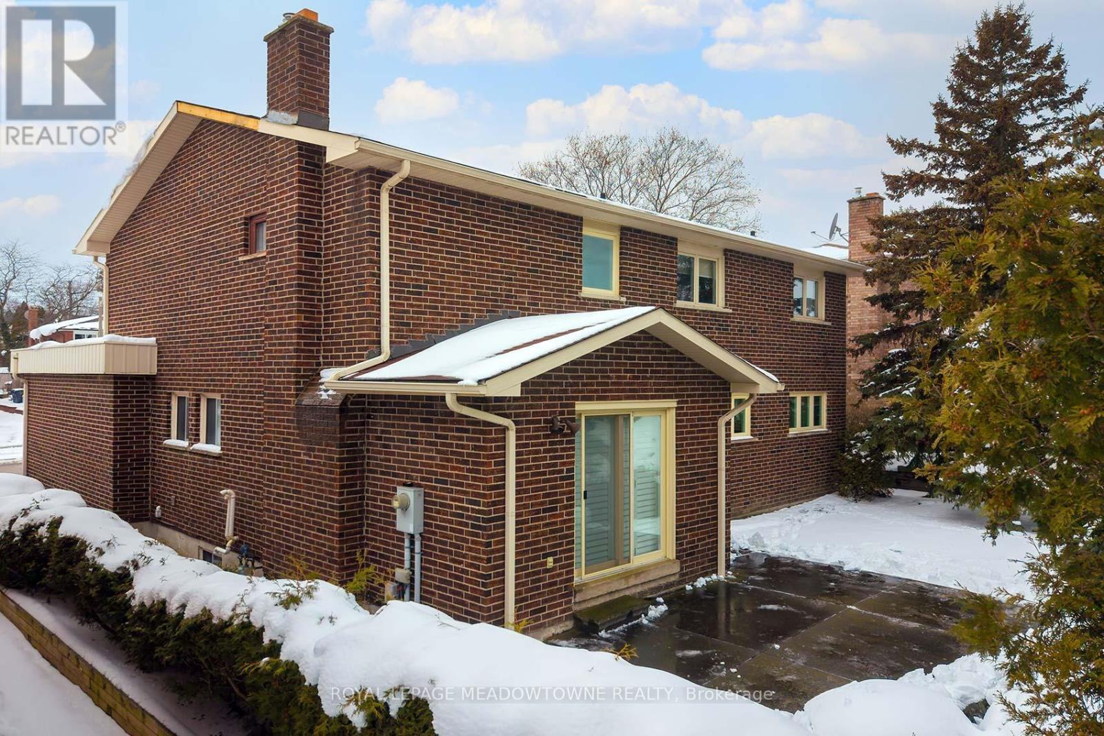 2529 Claymore Crescent, Mississauga, ON - Outdoor With Exterior
