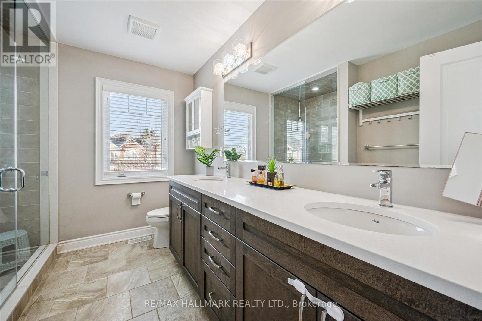 226 Amand Drive, Kitchener, ON - Indoor Photo Showing Bathroom