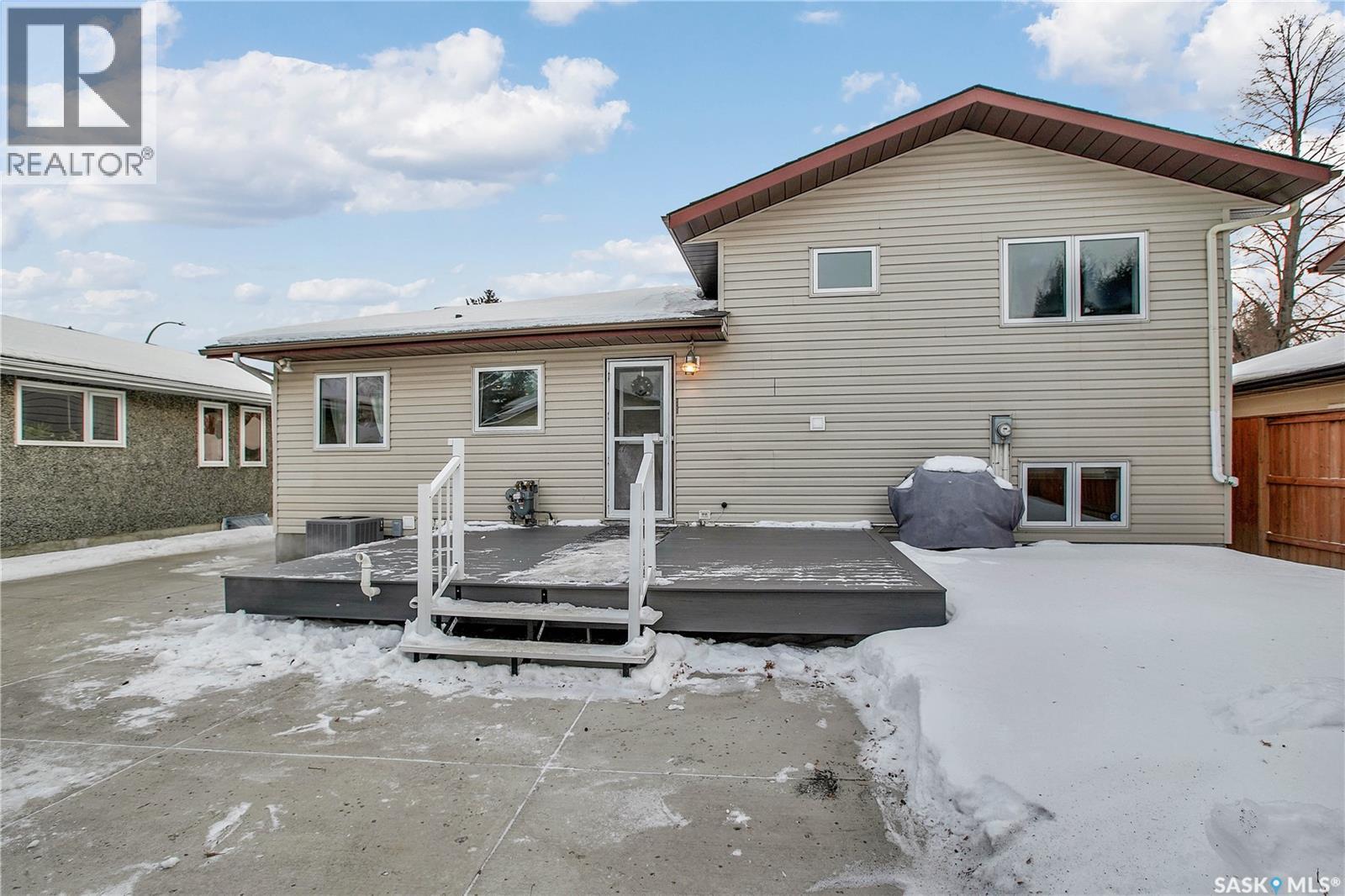 534 David Knight Way, Saskatoon, SK - Outdoor With Exterior