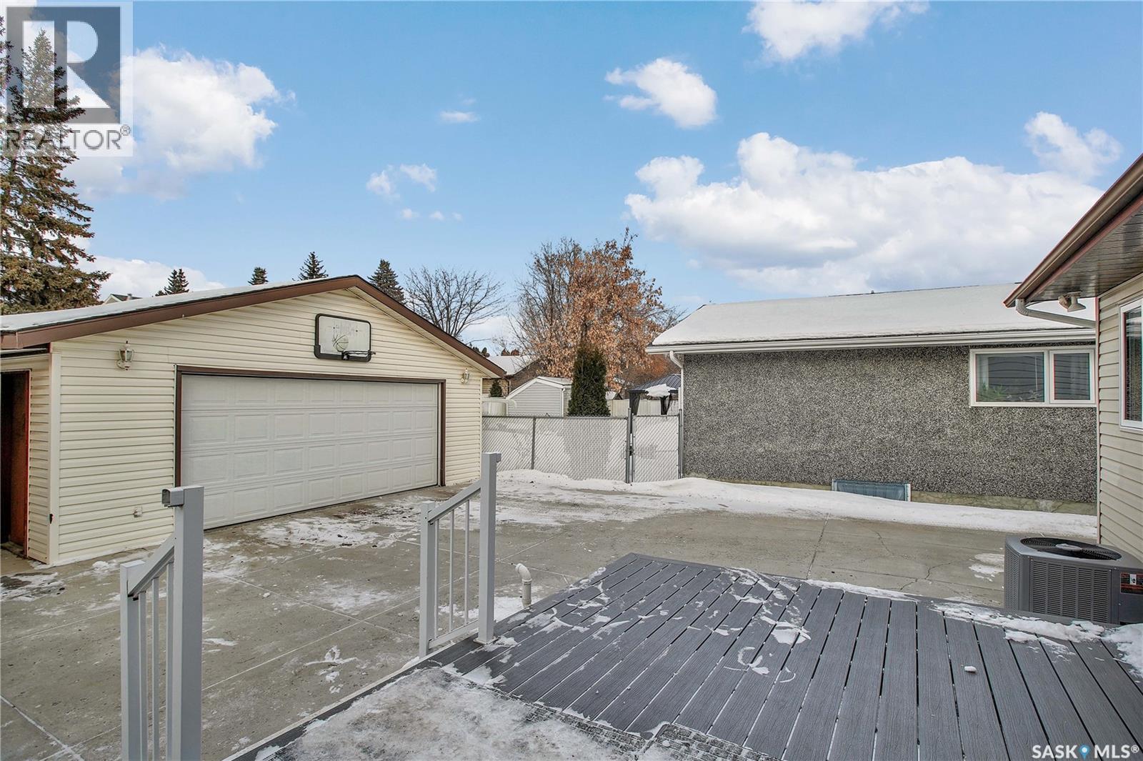 534 David Knight Way, Saskatoon, SK - Outdoor With Exterior