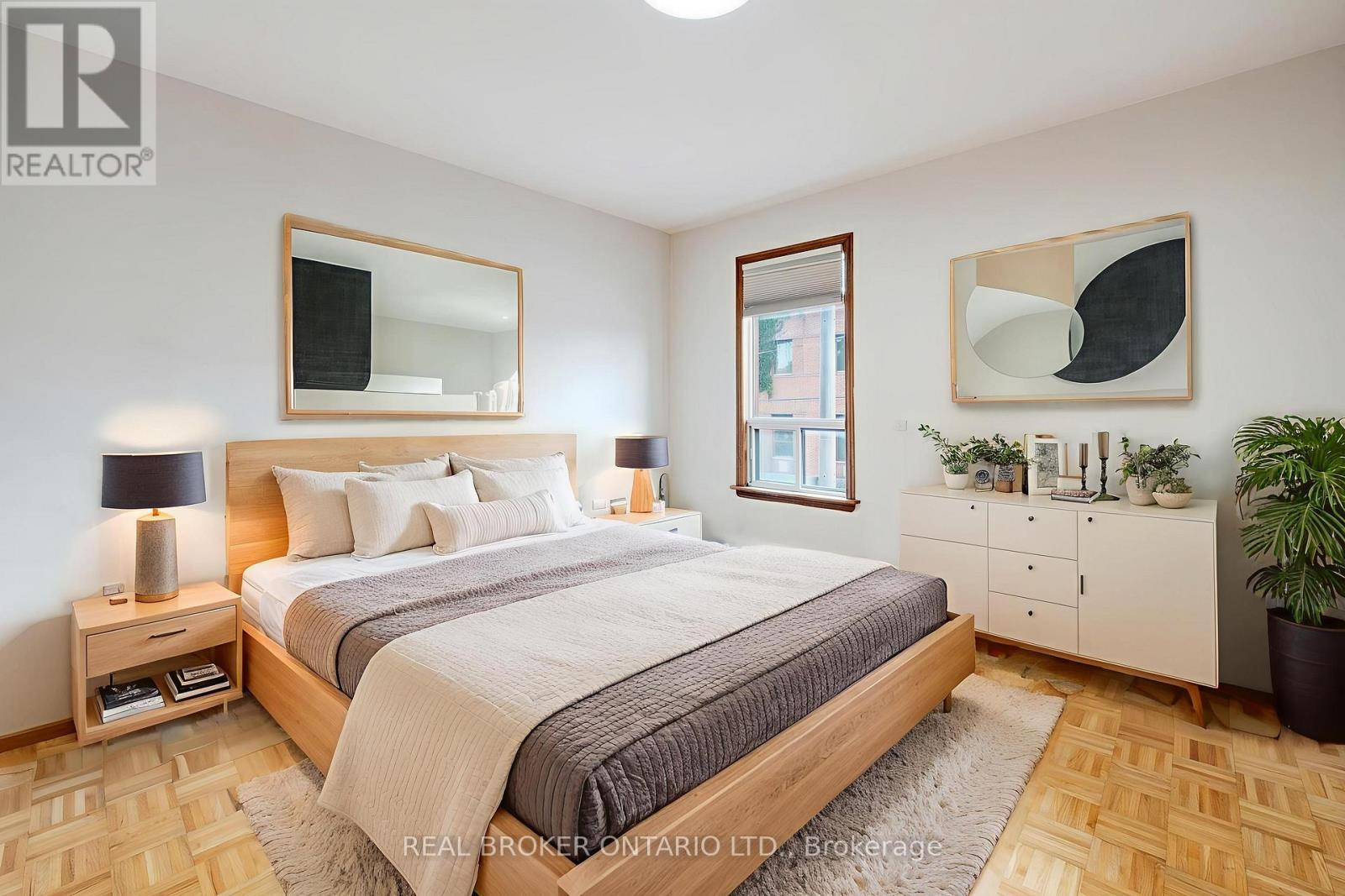 195 Islington Avenue, Toronto, ON - Indoor Photo Showing Bedroom