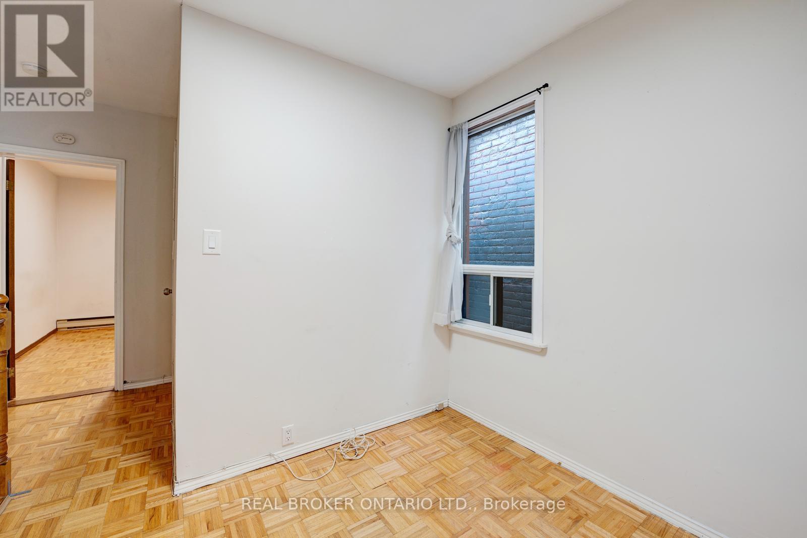 195 Islington Avenue, Toronto, ON - Indoor Photo Showing Other Room