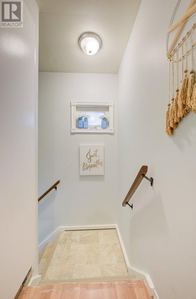 151 Franklin Street N, Kitchener, ON - Indoor Photo Showing Other Room