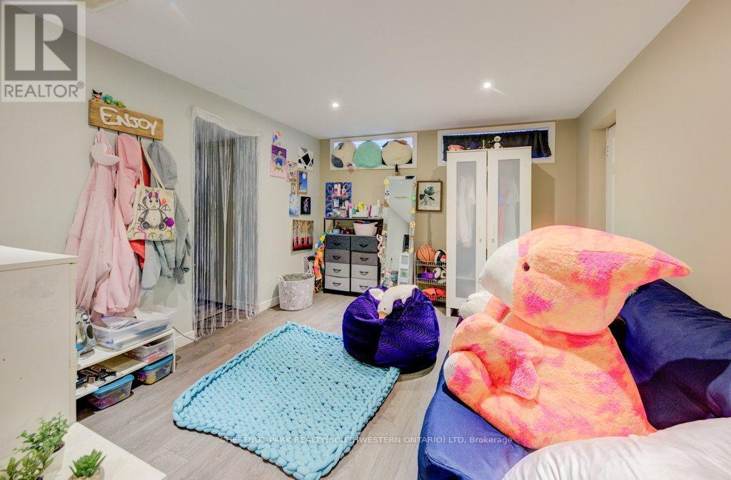 151 Franklin Street N, Kitchener, ON - Indoor