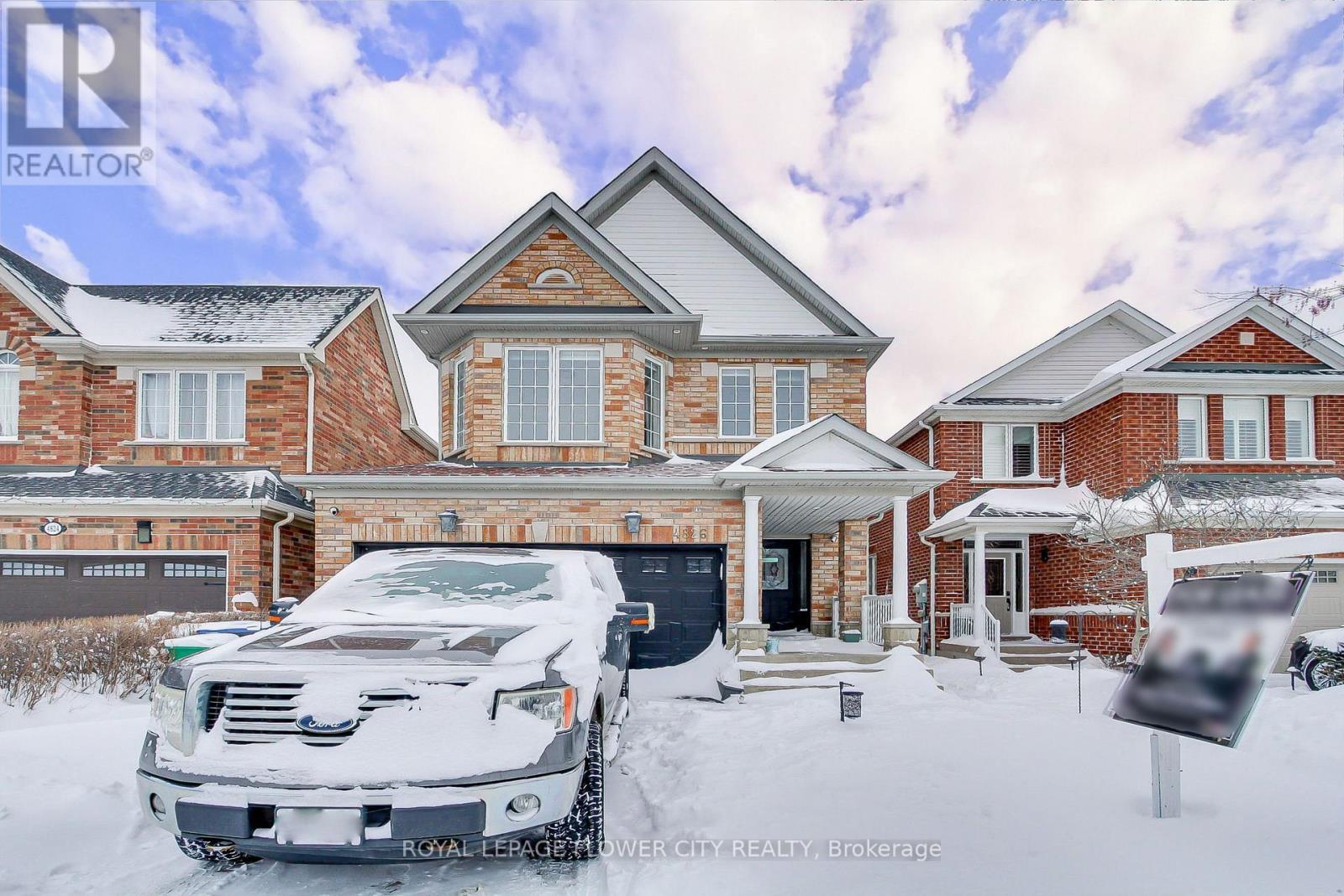 4826 Auckland Avenue, Mississauga, ON - Outdoor With Facade