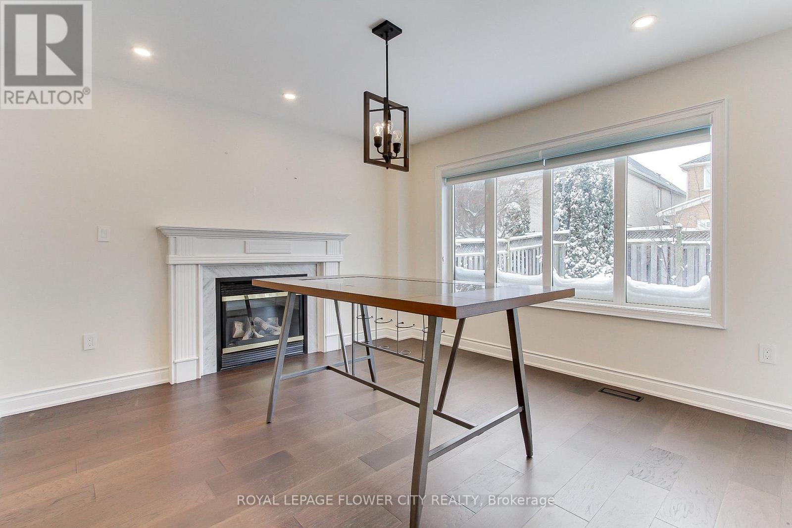 4826 Auckland Avenue, Mississauga, ON - Indoor With Fireplace