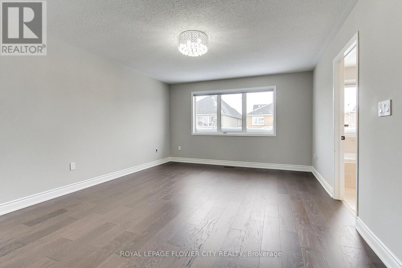 4826 Auckland Avenue, Mississauga, ON - Indoor Photo Showing Other Room