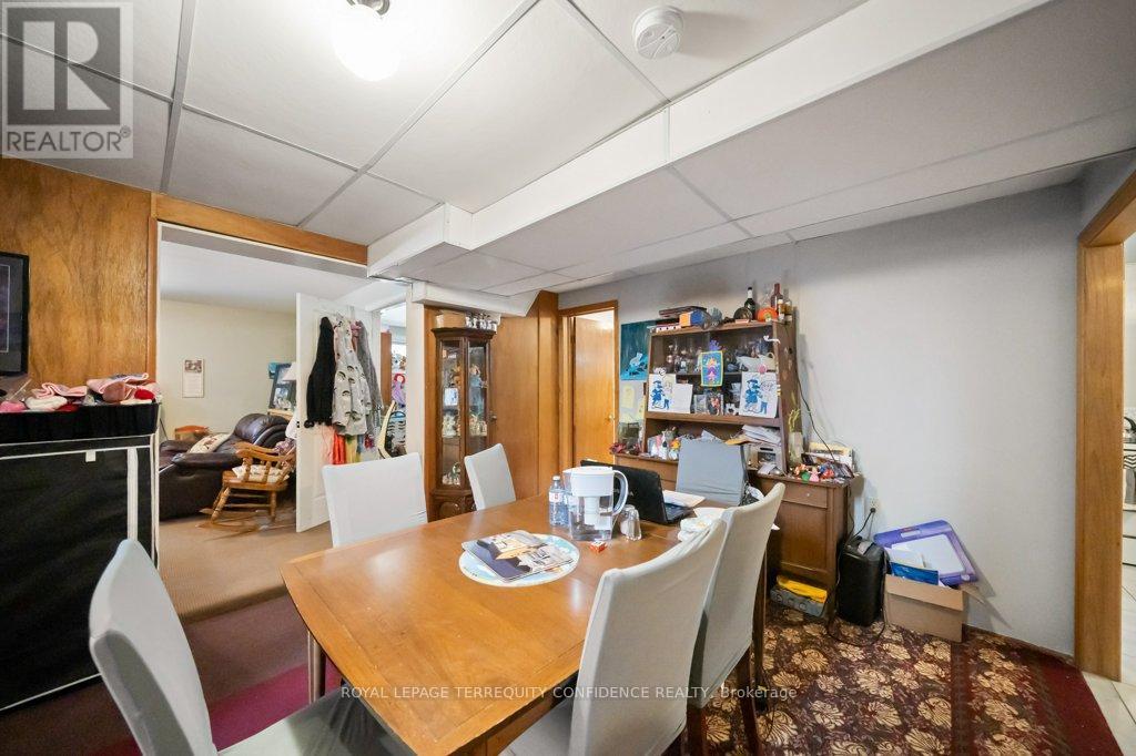 473 Hounslow Avenue, Toronto, ON - Indoor