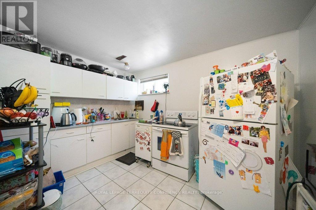 473 Hounslow Avenue, Toronto, ON - Indoor