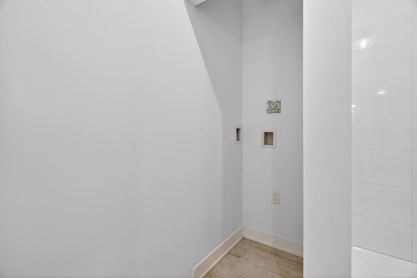 Salle de bains - 215-5700 Rue Garnier, Montréal (Rosemont/La Petite-Patrie), QC - Indoor