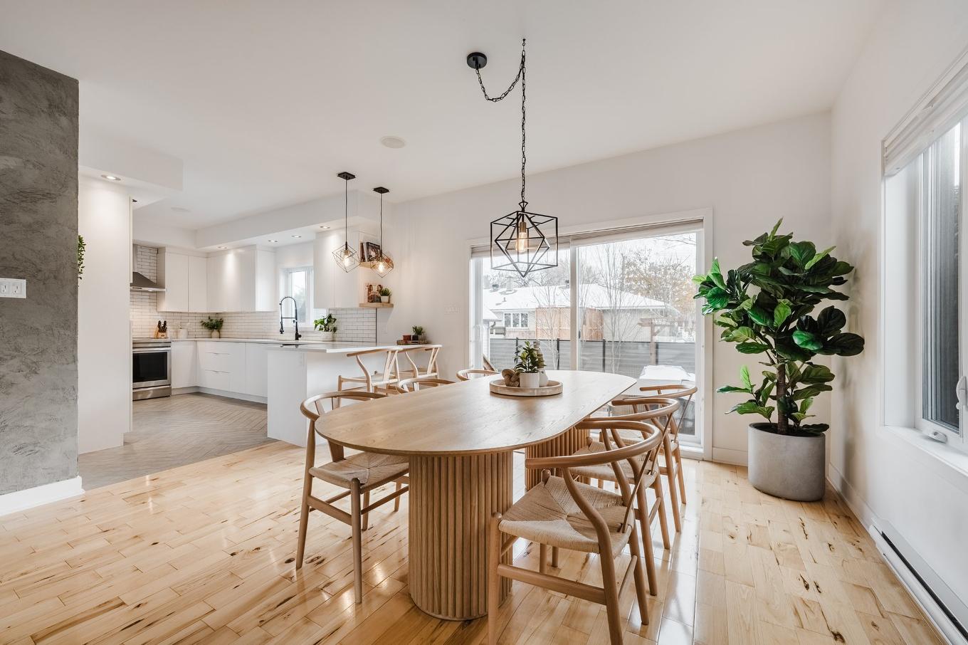 Dining room - 960 Rue Moquin, Chambly, QC - Indoor Photo Showing Dining Room