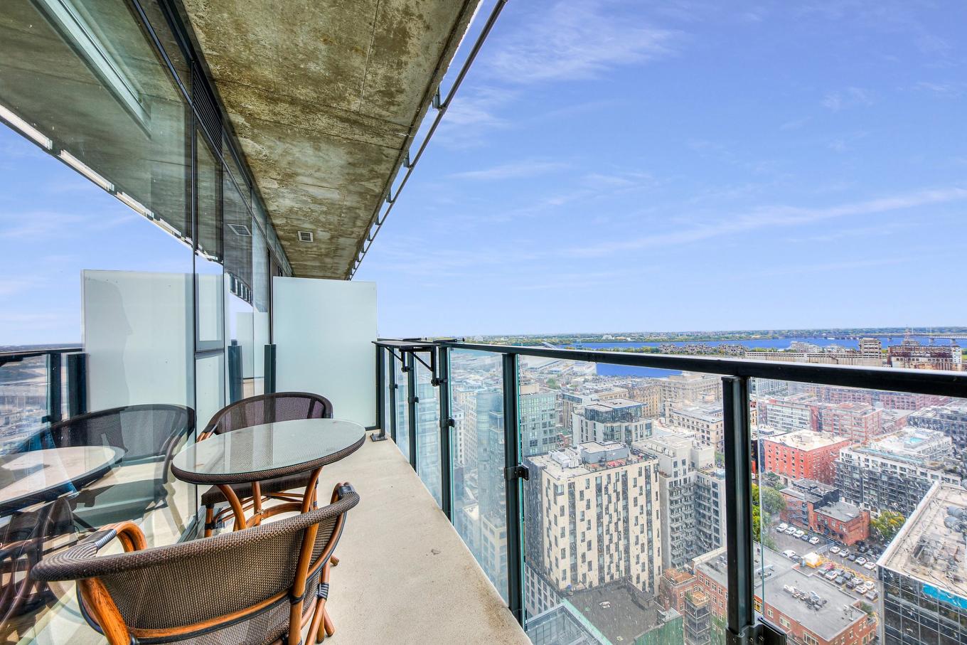 Balcon - 2807-720 Rue St-Jacques, Montréal (Ville-Marie), QC - Outdoor With Balcony With Exterior