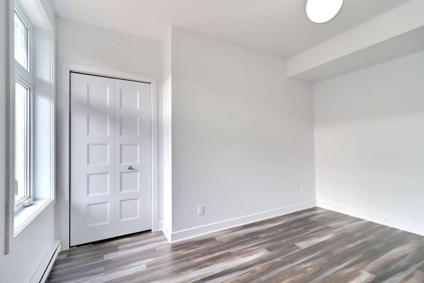 Chambre à coucher - 3717 Rue Wellington, Montréal (Verdun/Île-Des-Soeurs), QC - Indoor Photo Showing Other Room