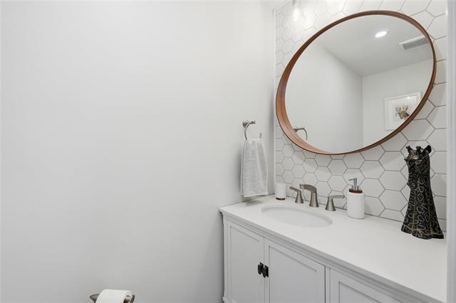 356 Scotia St, Winnipeg, MB