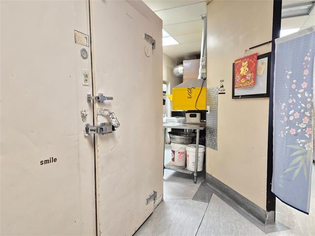 837 Sherbrook St, Winnipeg, MB