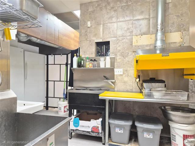 837 Sherbrook St, Winnipeg, MB