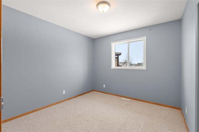 21 Pinehurst Lane, Mitchell, MB